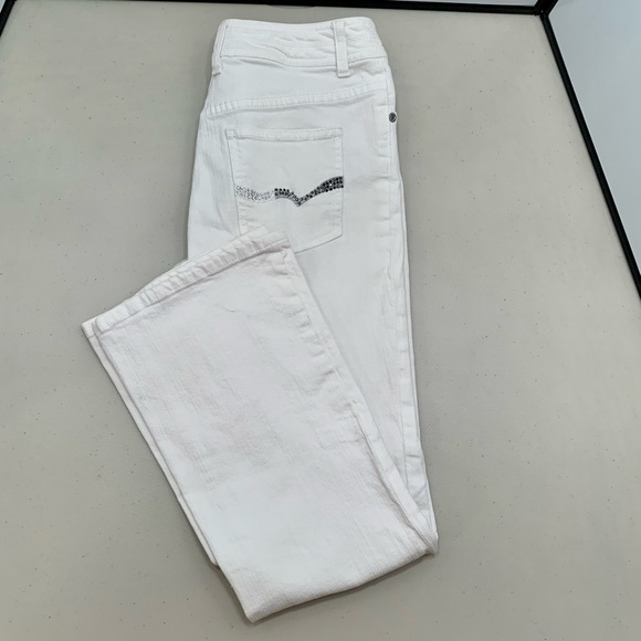 Chico’s Pants Adult Size 00 Short Bootcut Embroidered Pocket Woman - Picture 2 of 8